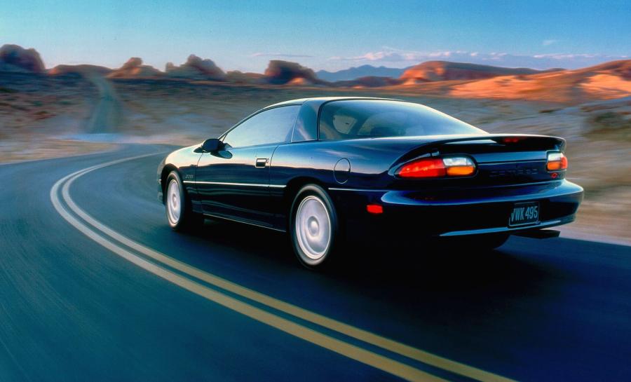 Chevrolet Camaro 1998 года  (фото 43 из 75)